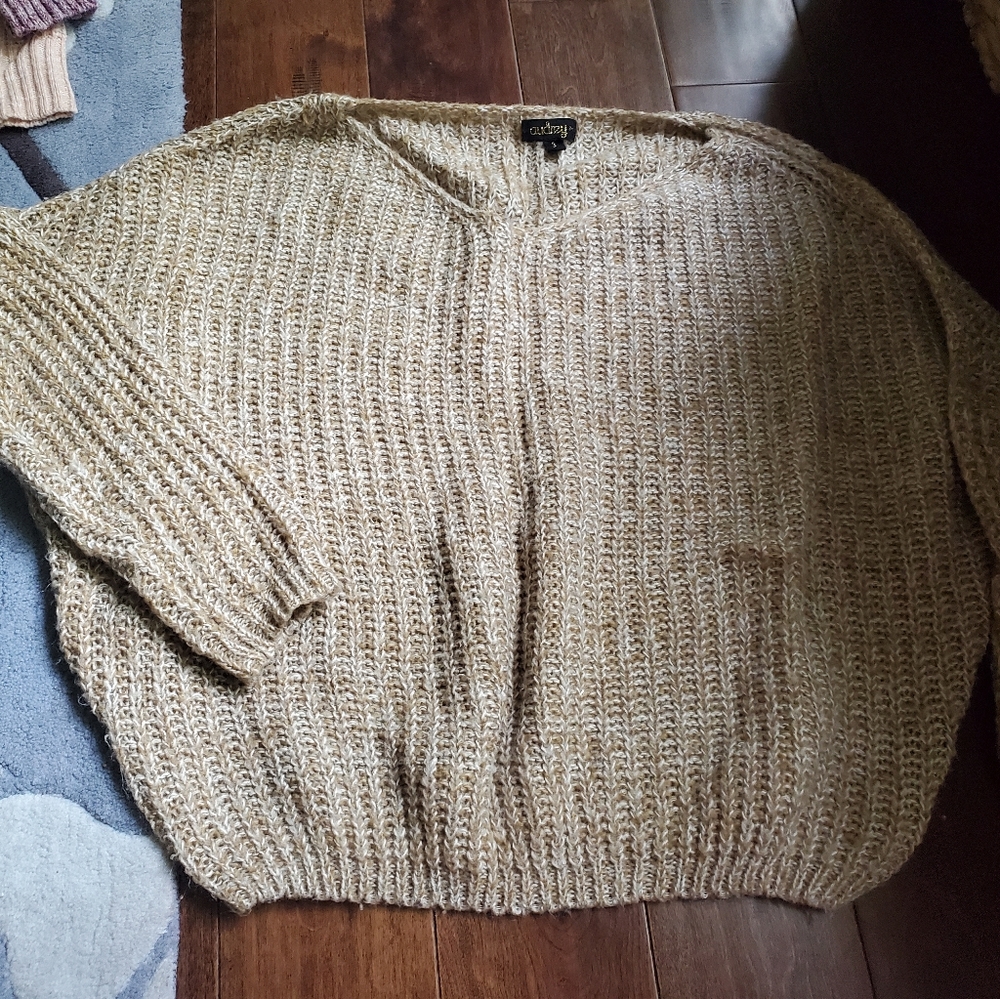 Audrey sweater size small on light tan vneck